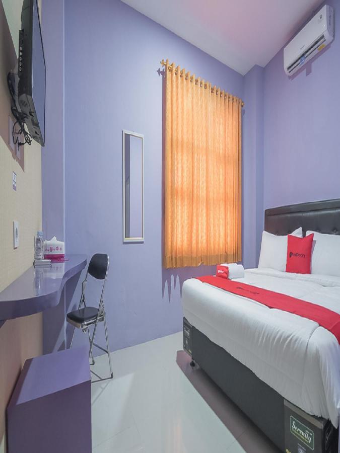 Reddoorz @ Gatot Subroto Street Bandung 3 Hotell Eksteriør bilde